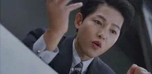 Song Joong Ki khiến khán giả sửng sốt với vẻ điển trai cực phẩm trong phim Vincenzo