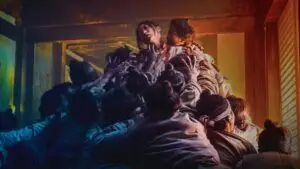 Giữa tin đồn ly hôn, Jeon Ji Hyun xuất hiện bí ẩn trong teaser Kingdom của Netflix.
