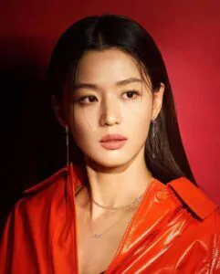 Jeon Ji Hyun phủ nhận tin đồn ly hôn