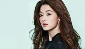 Jeon Ji Hyun phủ nhận tin đồn ly hôn