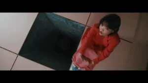 MV Nakka cú bắt tay giữa AKMU và Nữ hoàng nhạc số IU chính thức ra mắt 