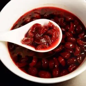 Tự làm siro mận 