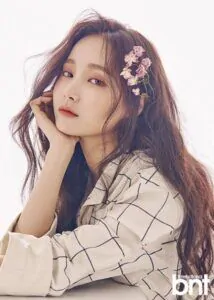 HOT: Thực hư tin đồn Lee Min Ho hẹn hò cựu thành viên Yeon Woo (MOMOLAND)