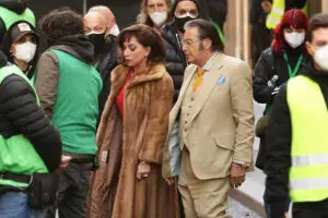 Lady Gaga tái xuất thời thượng làm “góa phụ đen” thuê sát thủ giết chồng trong House Of Gucci