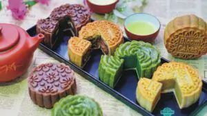 Làm bánh Trung thu tại nhà: bí quyết tạo màu vỏ bánh bằng nguyên liệu tự nhiên an toàn cho sức khỏe
