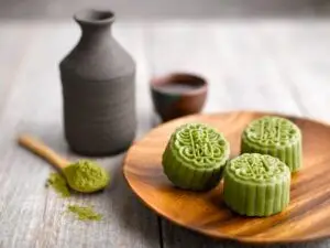 Làm bánh Trung thu tại nhà: bí quyết tạo màu vỏ bánh bằng nguyên liệu tự nhiên an toàn cho sức khỏe