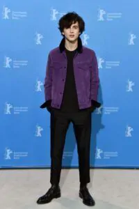 Chàng thơ Timothée Chalamet tự stylist phong cách khiến fan mê mẩn