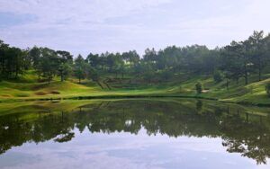 Ghé thăm sân golf quốc tế có tuổi đời lâu nhất Việt Nam tại Đà Lạt