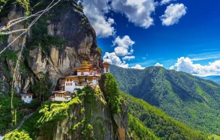 Vì Sao Bhutan Trở Thành Quốc Gia Hạnh Phúc Nhất Thế Giới?