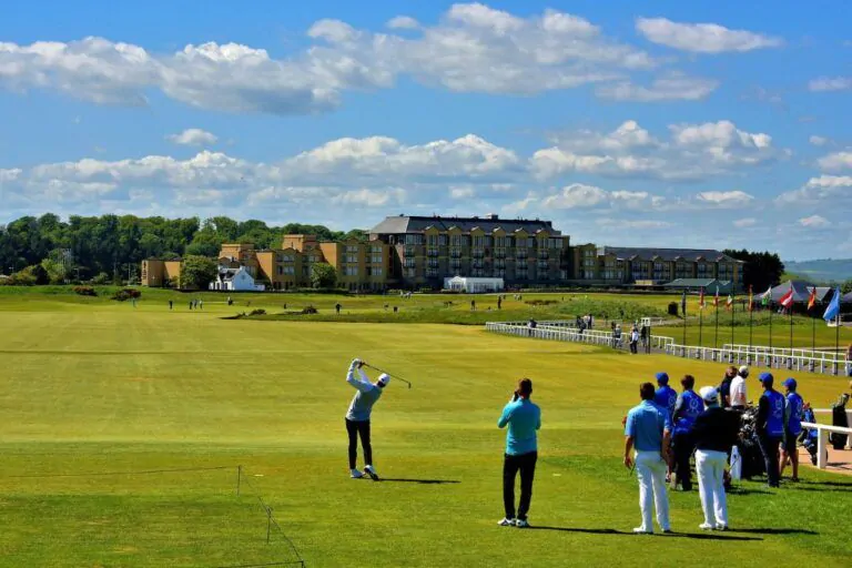 Chiêm ngắm những sân golf đẳng cấp hàng đầu thế giới
