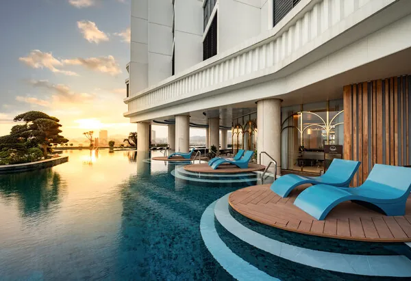 Khai Trương Radisson Blu Hotel, Vịnh Hạ Long Tại Di Sản Thế Giới UNESCO Của Việt Nam
