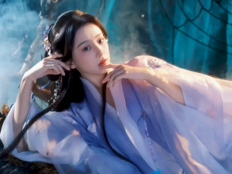 Review Phim Mới: Đích Mưu (Yểu Yểu Hữu Kỳ) – Khi Hà Dữ & Bao Thượng Ân Đưa Thẩm Mỹ Cổ Trang Lên Tầm Điện Ảnh