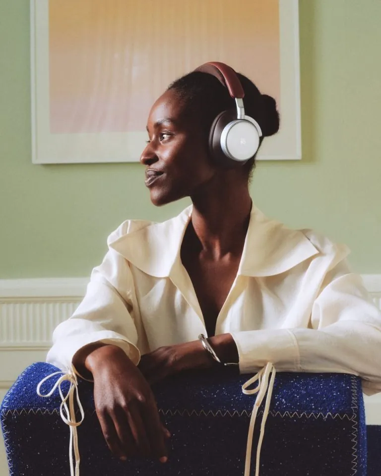 BEOPLAY H100 - “Thính Phòng Đeo Tai” Theo Đuổi Sự Hoàn Hảo