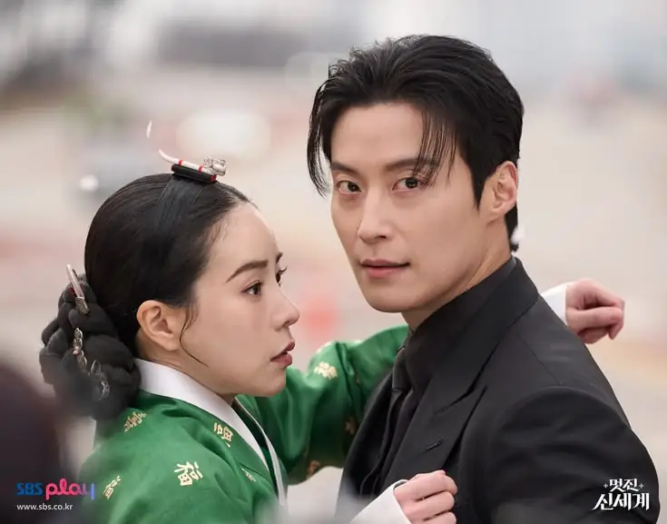 Review Phim Mới: 5 Lý Do Bạn Nên Xem "Kẻ Thù Hoàng Gia Của Tôi" Đang Gây Sốt Màn Ảnh Hàn