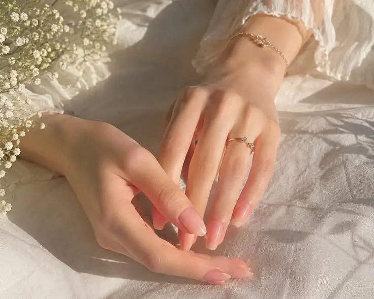 Móng Tay Dễ Gãy? Đừng Bỏ Qua 6 Thực Phẩm Giàu Dưỡng Chất Này
