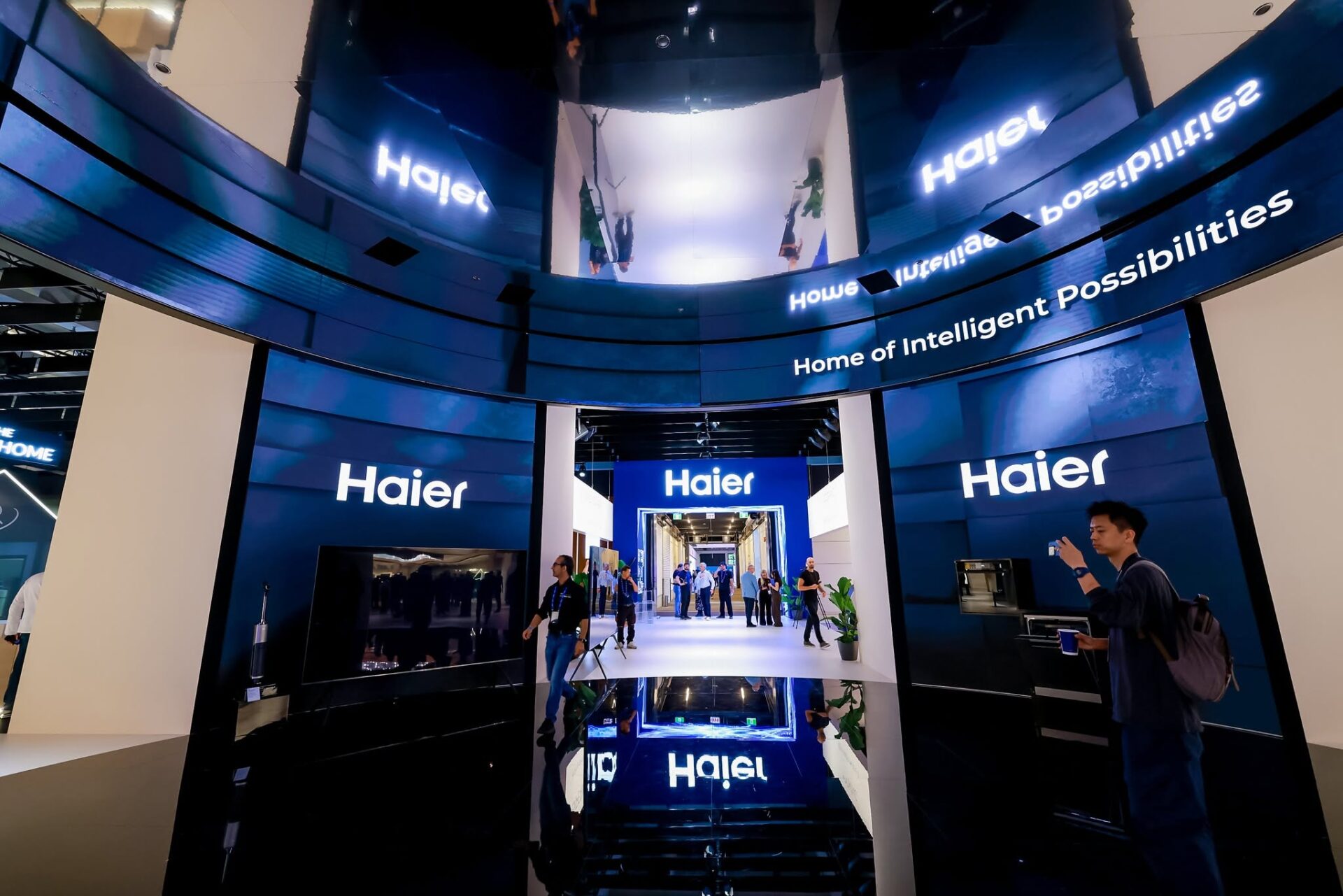 Haier Giới Thiệu Hệ Sinh Thái Nhà Thông Minh Ứng Dụng AI Tại IFA 2026